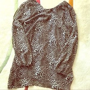 Day trip dress size large